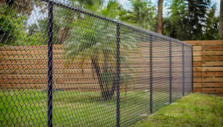 chain link fence installation services in Fredericksburg